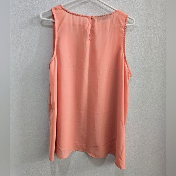 Attention sleeveless peach blouse, lightweight summer blouse size XL - Picture 2 of 4